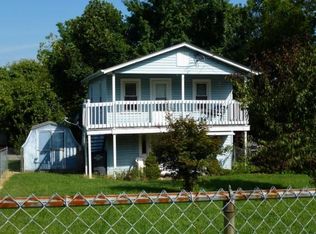 1372 Farragut Ave, Kingsport, TN 37664