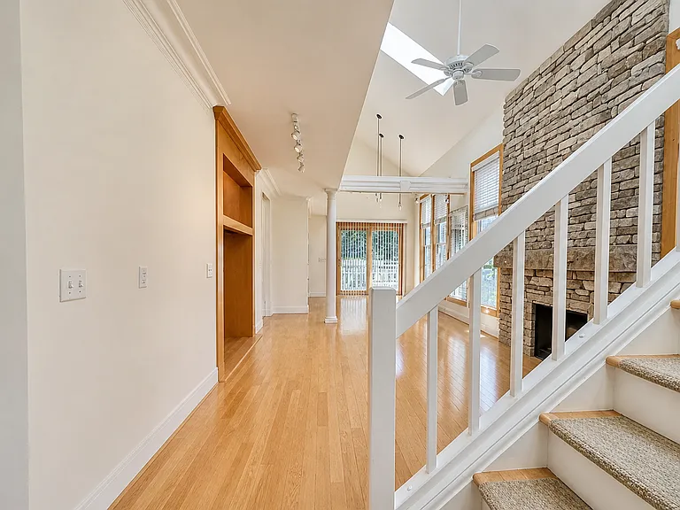 Entry Foyer