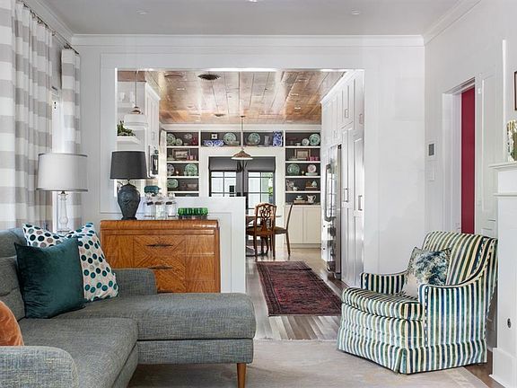 4th image of 4005 Avenue C