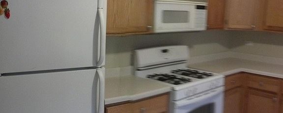 5th image of 2205 Williamsburg Dr #2205