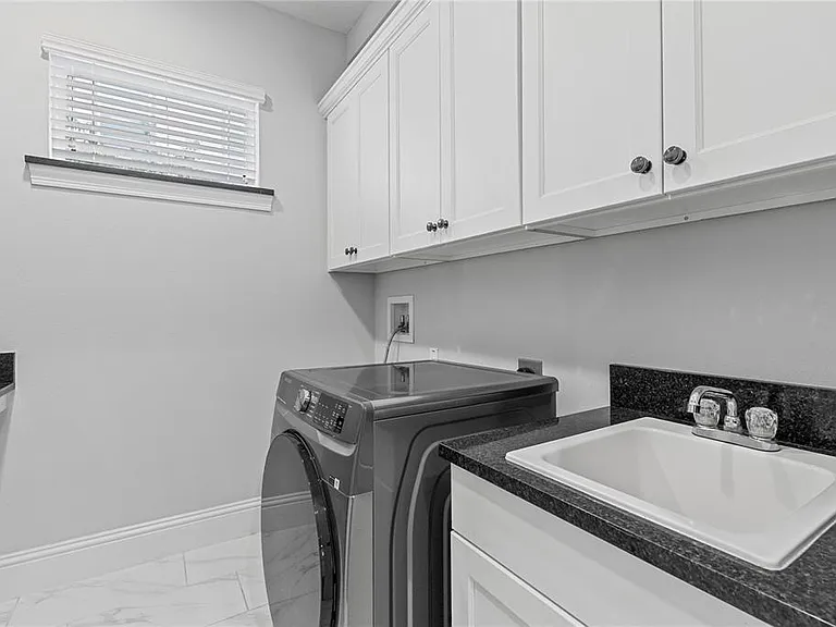 835 W Canton Ave — Photo 14