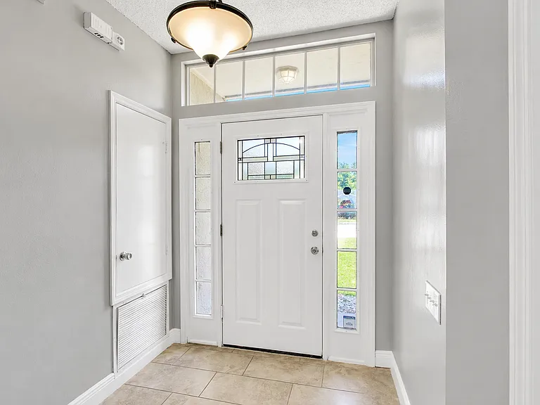 2384 Roanoke Ct — Photo 14