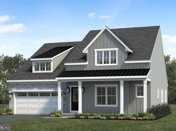 528 Winding Creek Blvd, Annville, PA 17003