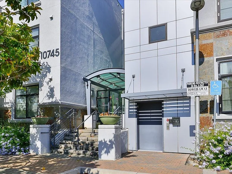 10745 N De Anza Blvd #115 — Photo 39