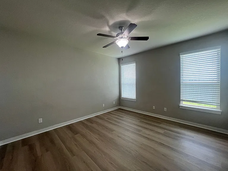 1119 Creekside Orch — Photo 13