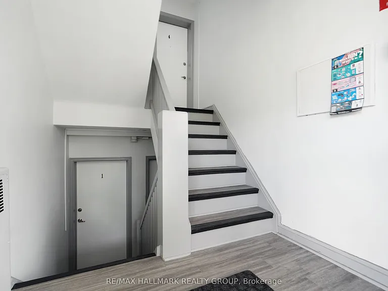 310 Byron Ave #3 — Photo 9