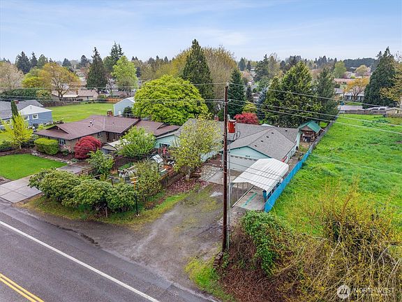 2nd image of 9505 NW 21st Avenue