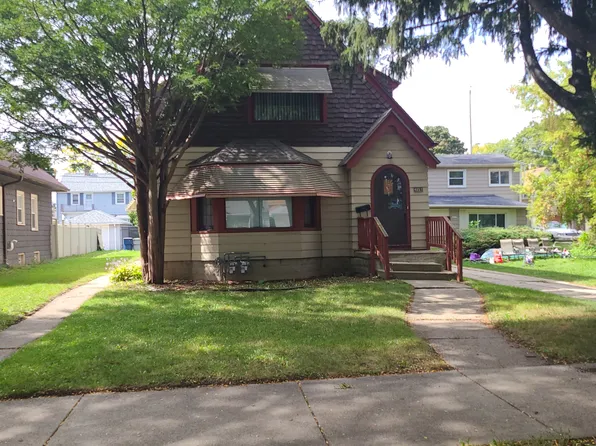 4055 N 41st St #4057A, Milwaukee, WI 53216