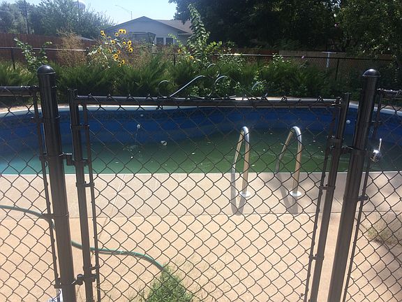 Pool fencing
