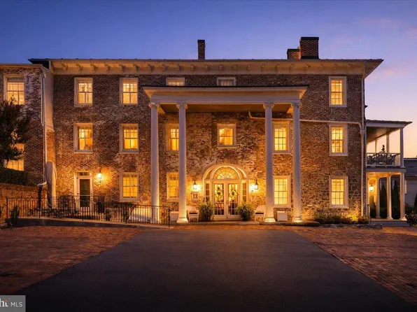 411 N Loudoun St Unit 302, Winchester, VA 22601