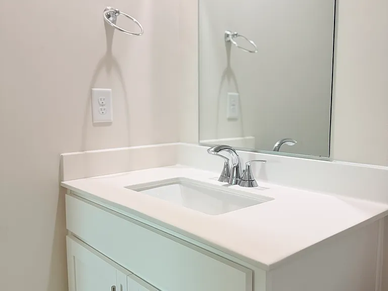 1100 Landen Creek Ln — Photo 32
