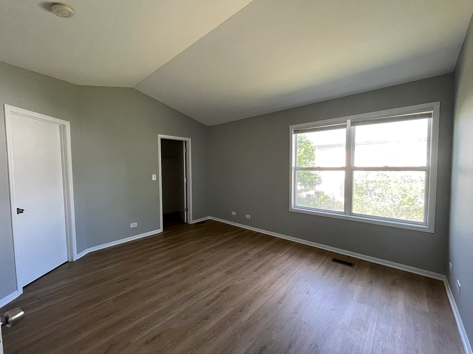 3 bed, 2.5 bath, 1546 sqft, $2,700 — Photo 4