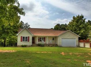 458 Locust Ln, Buffalo Junction, VA 24529