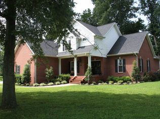 401 Charleston Dr, Cookeville, TN 38501