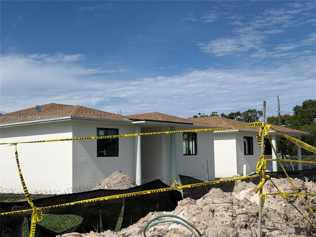 340 NW 11th St, photo 6