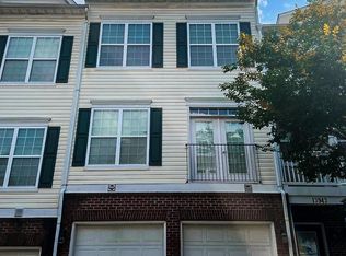 13943 Hollow Wind Way UNIT 101, Woodbridge, VA 22191