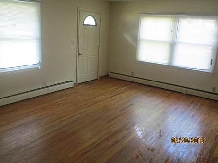 2nd image of 340 S Pendleton Ave