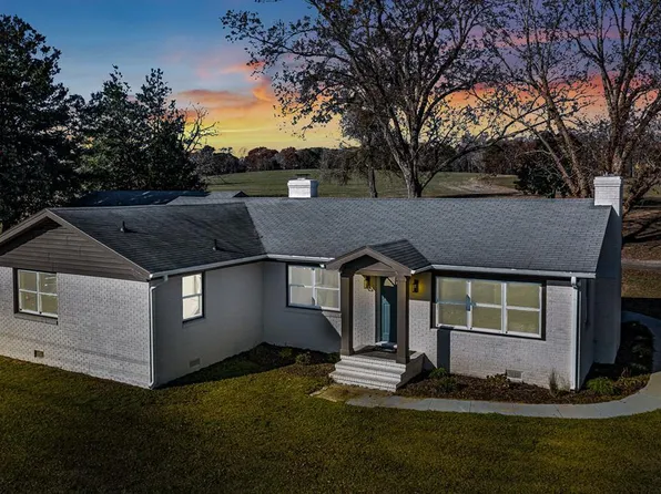 249 Ottoman Ferry Rd, Lancaster, VA 22503