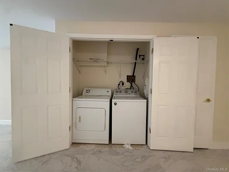 12 Yennicock Ave — Photo 10