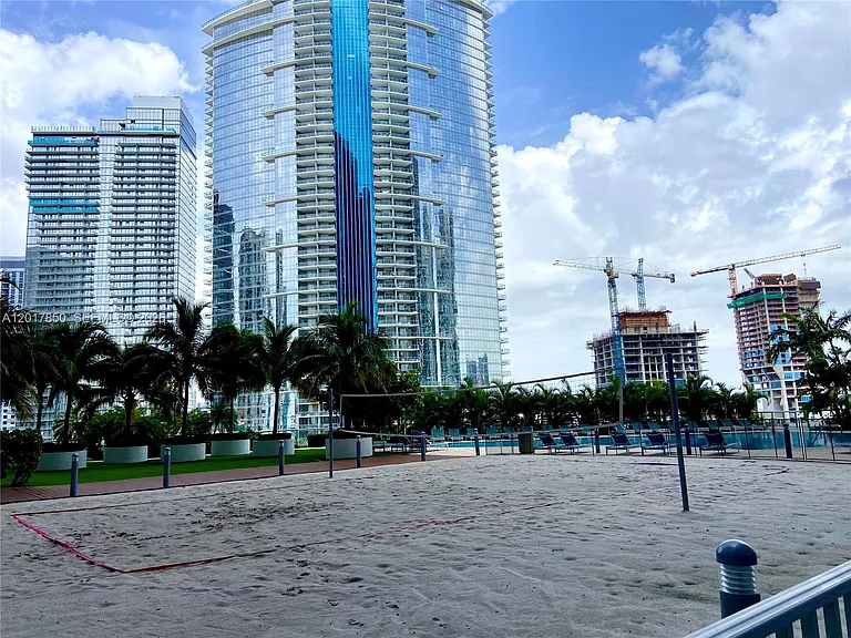 888 Biscayne Blvd #3407 — Photo 7
