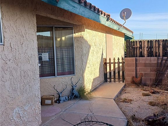 5th image of 1700 Esteban Ave