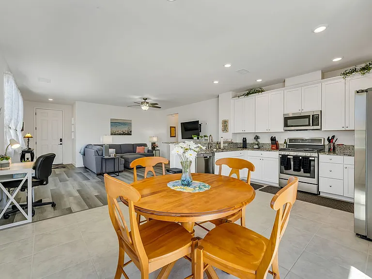 6934 Wild River Way — Photo 8
