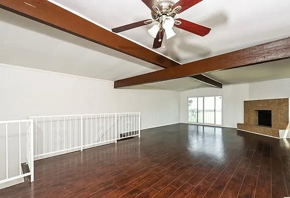 5th image of 2669 E Van Buren St