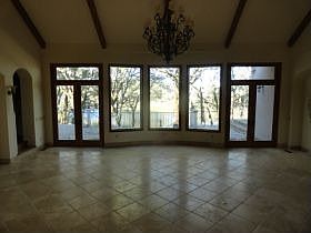 5th image of 1552 Balverne Ln