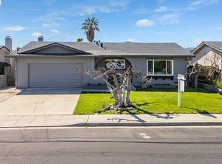 6880 Cedar Ln, Dublin, CA 94568