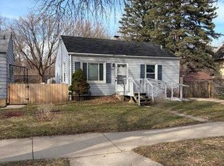 900 East Holt AVENUE, Milwaukee, WI 53207