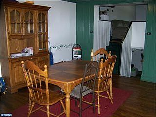 3rd image of 100 N Lloyd Ave