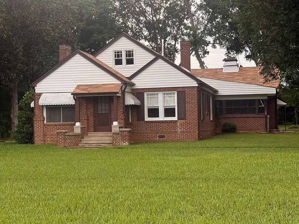 5607 S State Highway 62