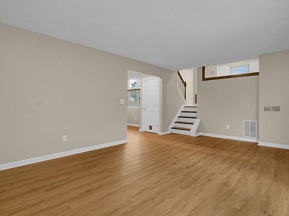 5th image of 6148 Wrothston Dr