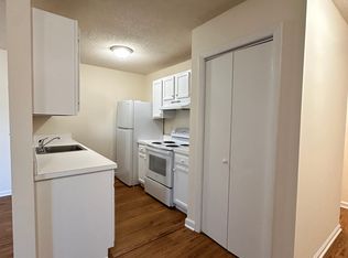 1121 Village Walk, Guilford, CT 06437