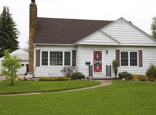 141 Terrace Dr, Waterloo, IA 50702