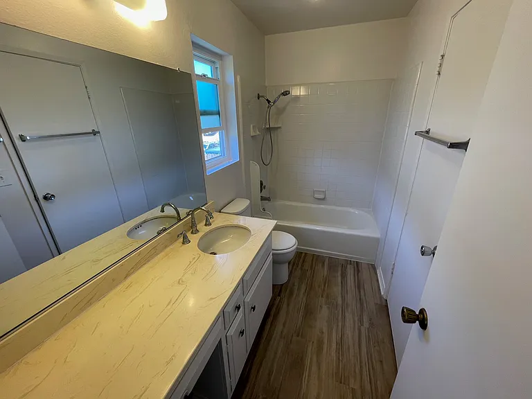 7369 Elmhurst Pl — Photo 17