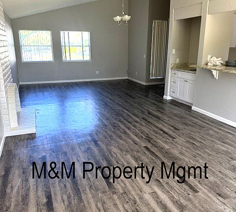 3rd image of 9821 Gardenwood Way
