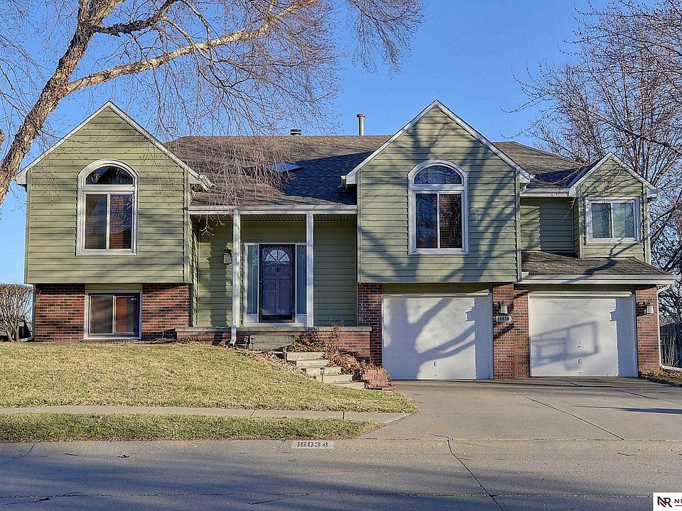 1st image of 16034 Chicago St