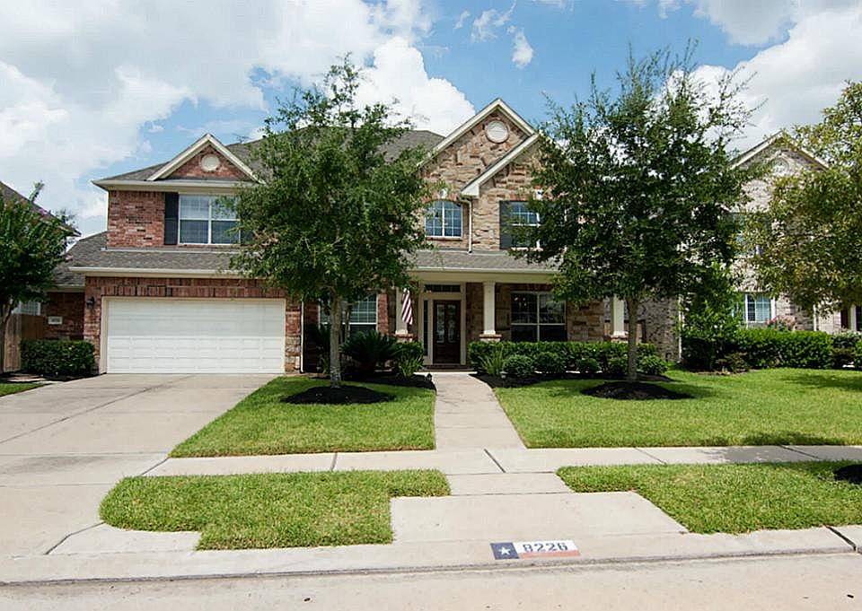 Great Curb appeal.