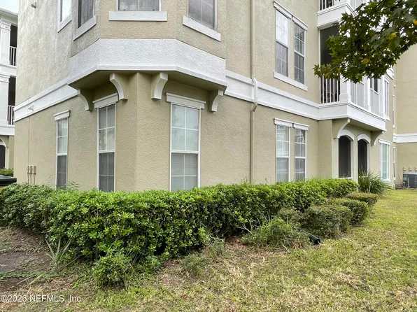 8290 Gate Pkwy #1005, Jacksonville, FL 32216