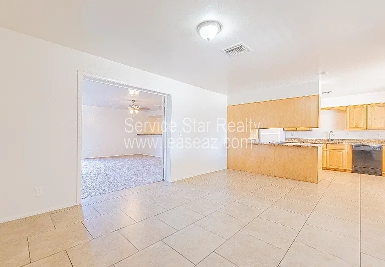 532 W Dublin St — Photo 24