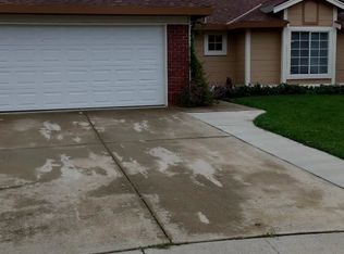 4 Ingram Ct, Sacramento, CA 95823