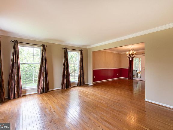 5th image of 103 Omaha Way