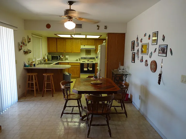 3288 Jamaica Blvd S — Photo 4