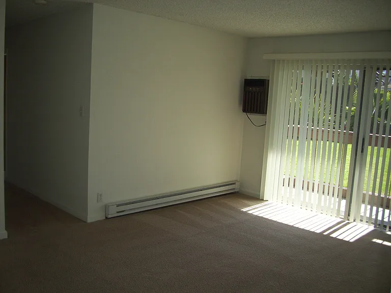 Sandlewood Apartments — Photo 6