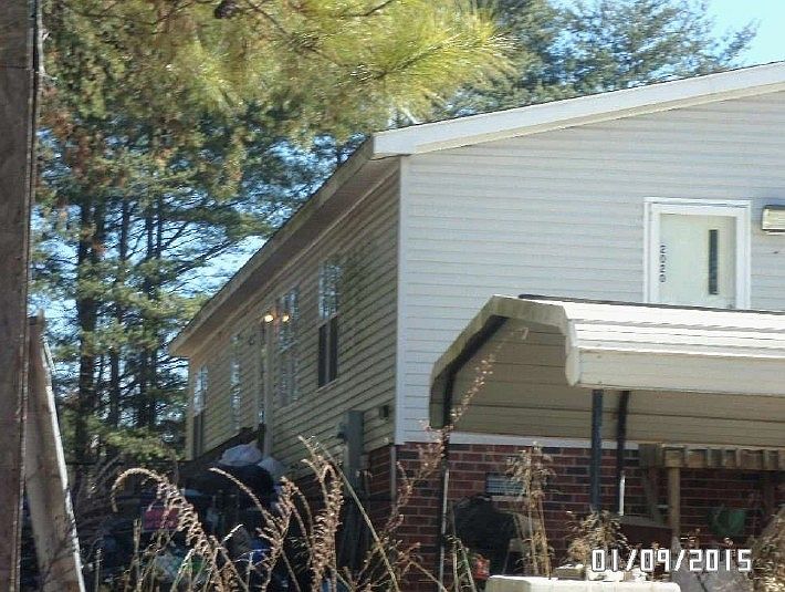 2nd image of 2020 Green Field Ln