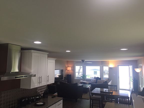 2nd image of W267N2965 Peterson Dr