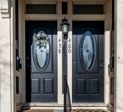 3rd image of 458 E 6th St #3