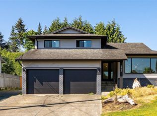 1732 Penfield Rd, Campbell River, BC V9W 7B4