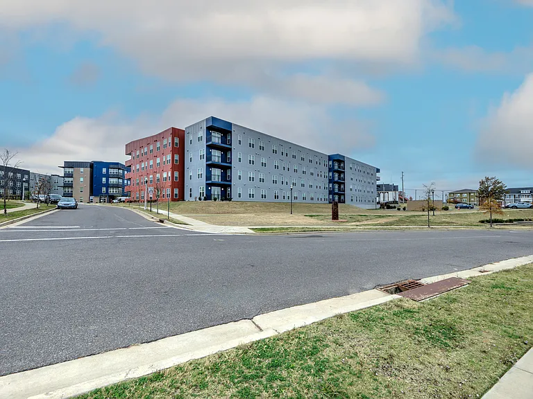 Foote Park at South City Phase VI (0966) — Photo 9
